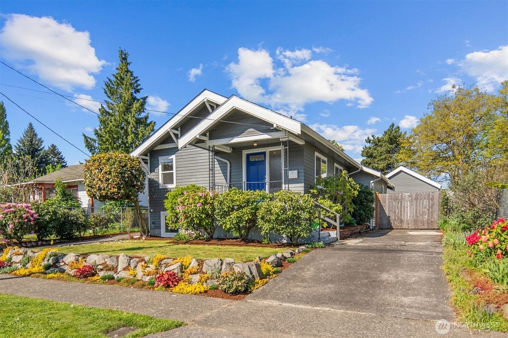 Photo of 8439 9th Avenue SW, Seattle, WA 98106 (MLS # 2369713)