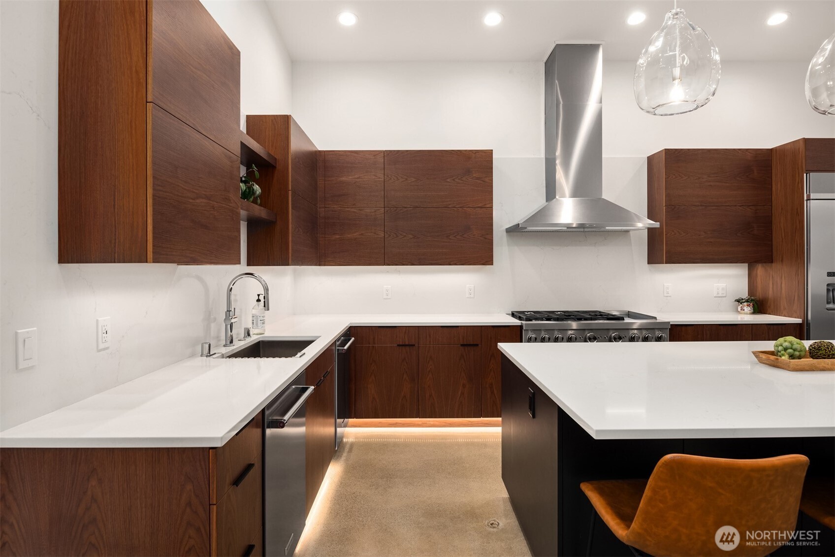 21708 57th Avenue SE