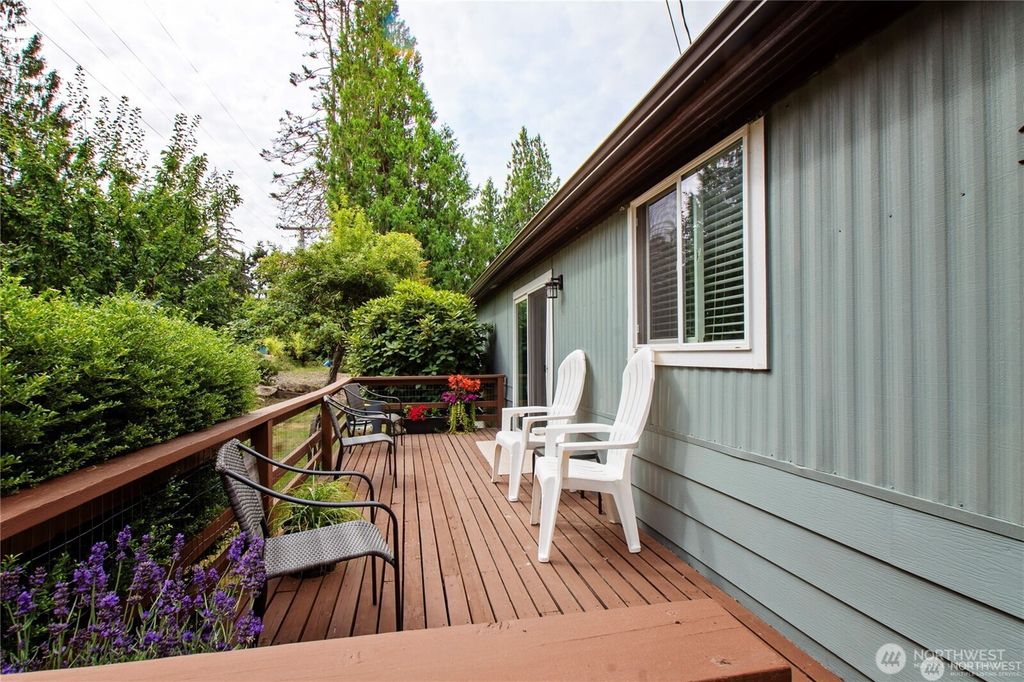 Photo of 10029 Whitecap Drive NE, Olympia, WA 98502 (MLS # 2515589)