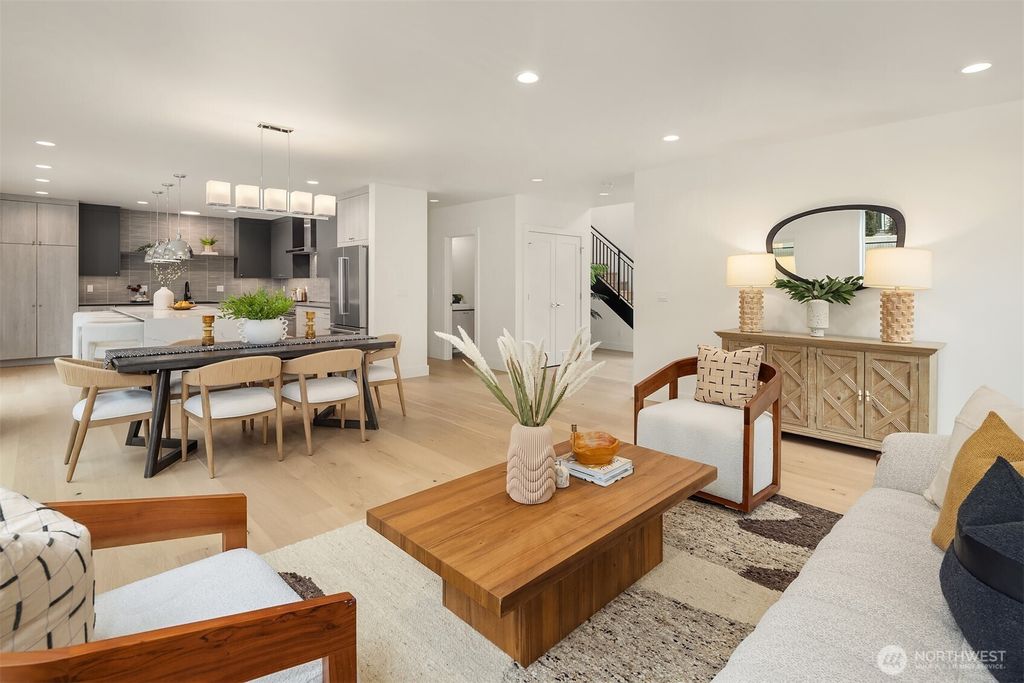 Photo of 4411 1st Avenue NE, Seattle, WA 98105 (MLS # 2505539)