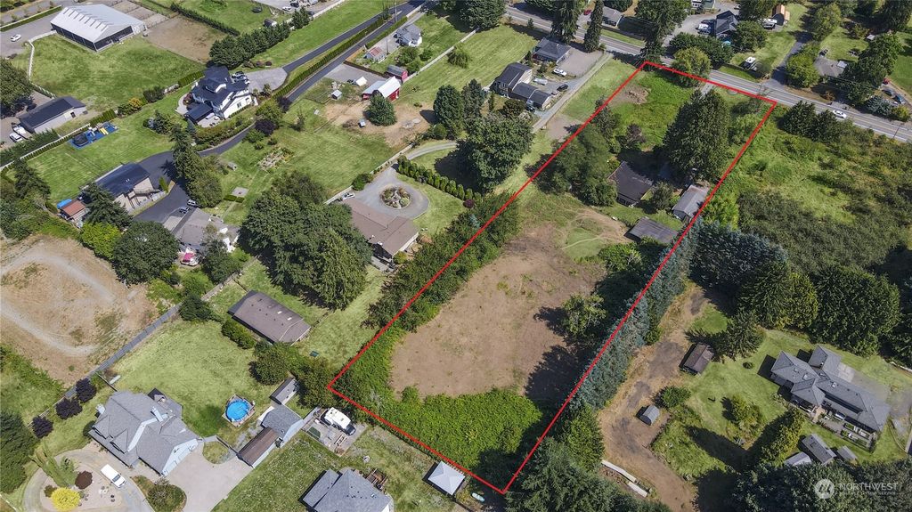 Photo of 15422 Broadway Avenue, Snohomish, WA 98296 (MLS # 2277629)