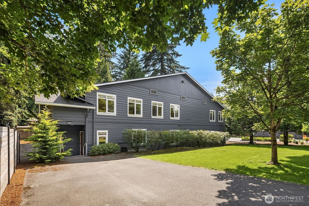 Photo of 8411 NE 141st Street, Kirkland, WA 98034 (MLS # 2395123)