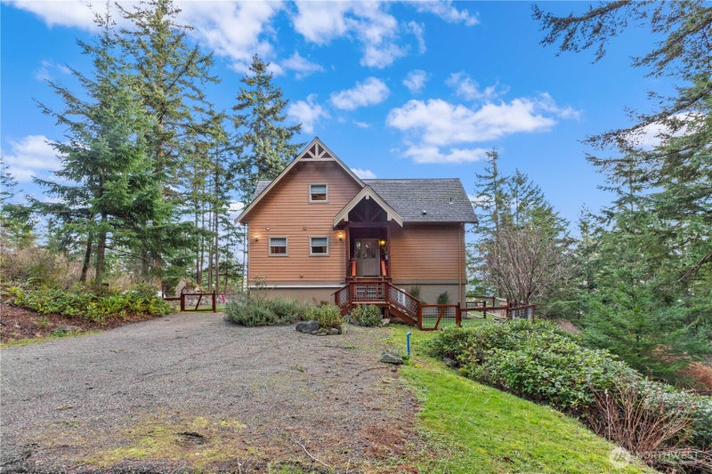 1103 Berry Way