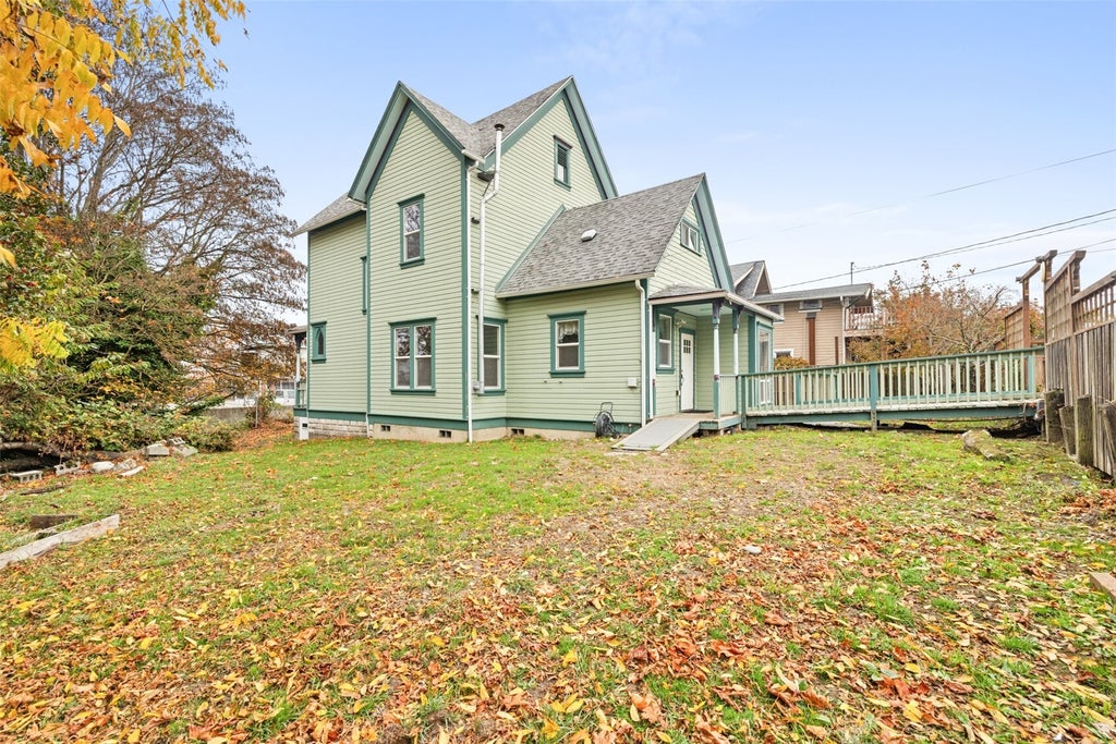 Photo of 318 W 8th Street, Port Angeles, WA 98362 (MLS # 2598043)