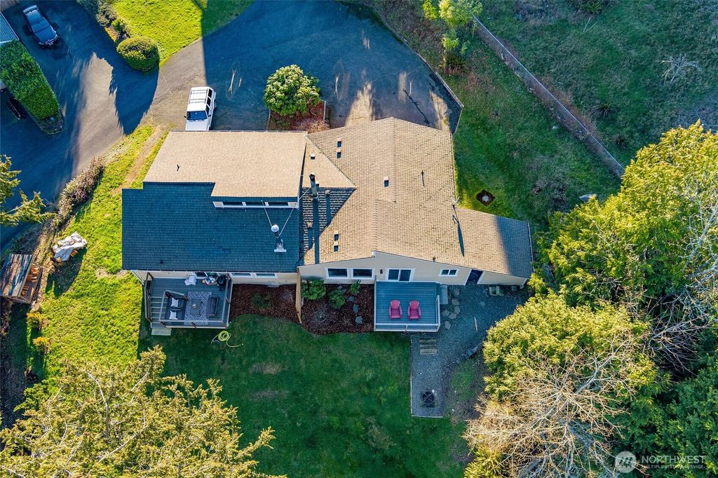 Photo of 2422 McGregor Drive SE, Port Orchard, WA 98366 (MLS # 2472794)