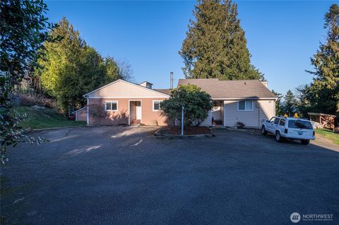 2422 McGregor Drive SE Port Orchard WA 98366