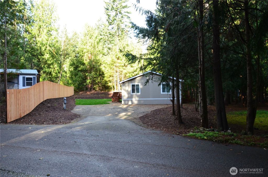 Photo of 20 Pelican Place, Port Townsend, WA 98368 (MLS # 2458236)