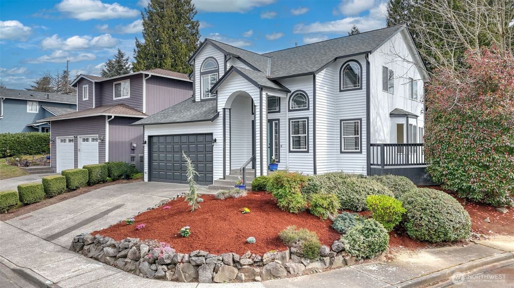 Photo of 1150 Monterey Avenue NE, Renton, WA 98056 (MLS # 2344022)
