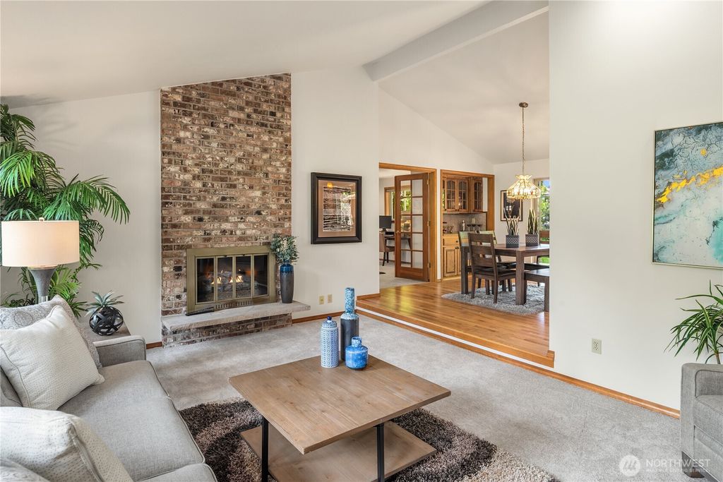 Photo of 22809 38th Avenue SE, Bothell, WA 98021 (MLS # 2384768)