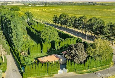 Photo of 1646 Road 20 NW, Soap Lake, WA 98851 (MLS # 2514003)