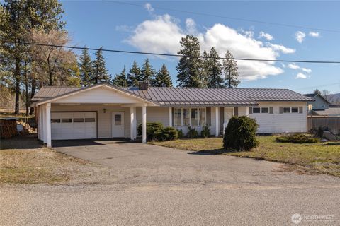 Photo of 410 N Floral Avenue, Cle Elum, WA 98922 (MLS # 2485439)