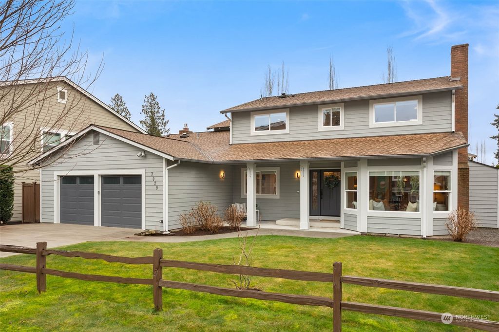 Photo of 7029 119th Way NE, Kirkland, WA 98033 (MLS # 2197745)