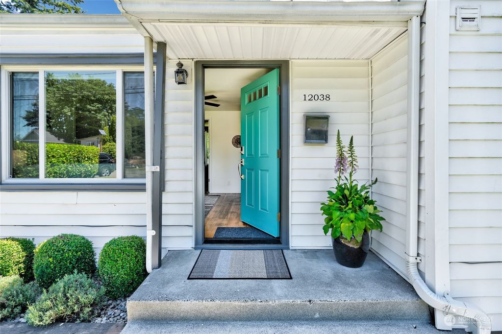 Photo of 12038 78th Avenue S, Seattle, WA 98178 (MLS # 2261704)