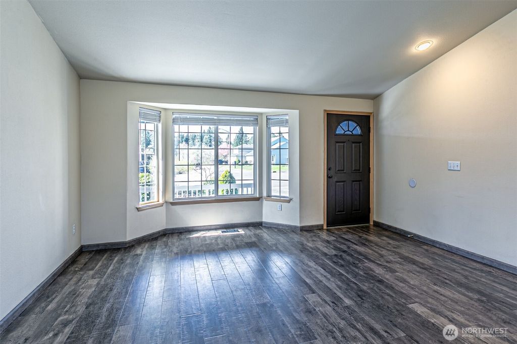 Photo of 8935 SE Chatham Court SE, Olympia, WA 98513 (MLS # 2496925)