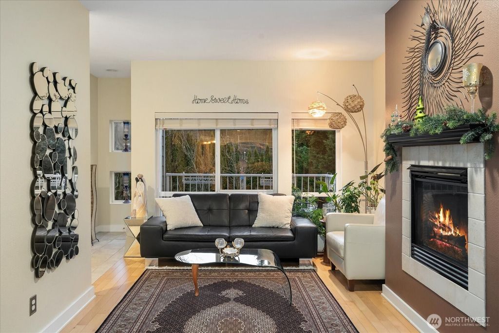 Photo of 6816 NE 153rd Place #F, Kenmore, WA 98028 (MLS # 2463536)