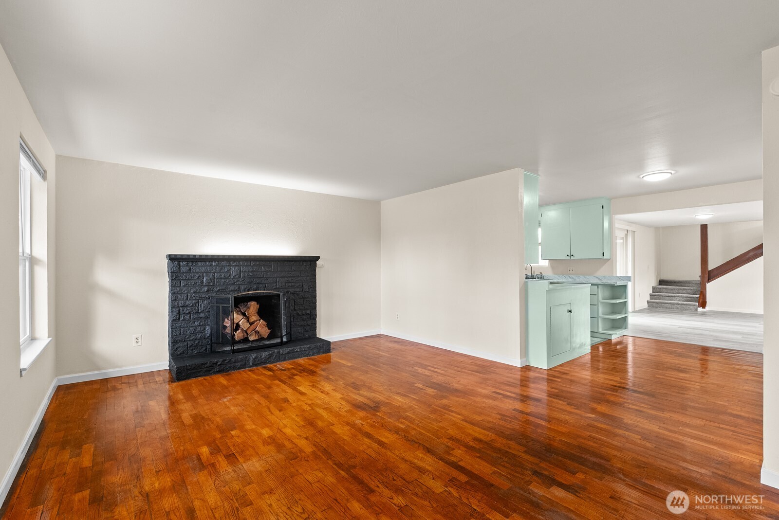 7221 S Sheridan Avenue