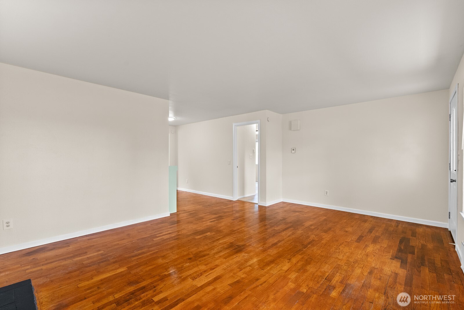 7221 S Sheridan Avenue