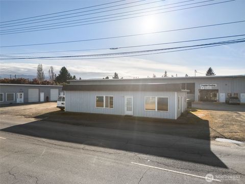 Photo of 503 S Third Avenue, Sequim, WA 98382 (MLS # 2506097)