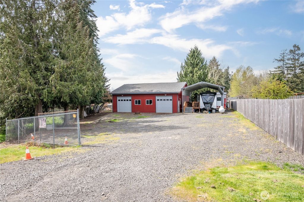 Photo of 116 Mason Road, Silverlake, WA 98645 (MLS # 2513021)
