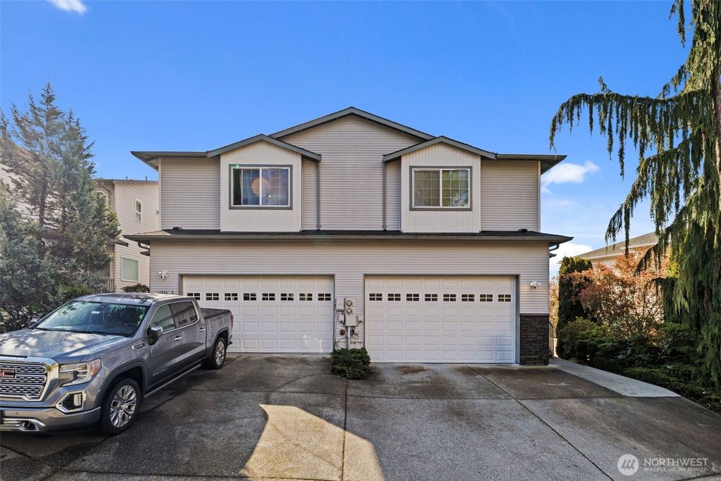 Photo of 14926 40th Avenue W #3, Lynnwood, WA 98087 (MLS # 2500007)