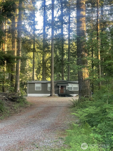 Photo of 46023 SE 134th St ST, North Bend, WA 98045 (MLS # 2539114)