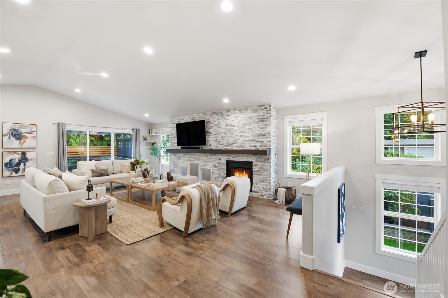 21505 W 84th Avenue W