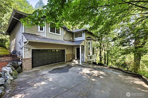 Photo of 6534 NE 198th Street, Kenmore, WA 98028 (MLS # 2523870)