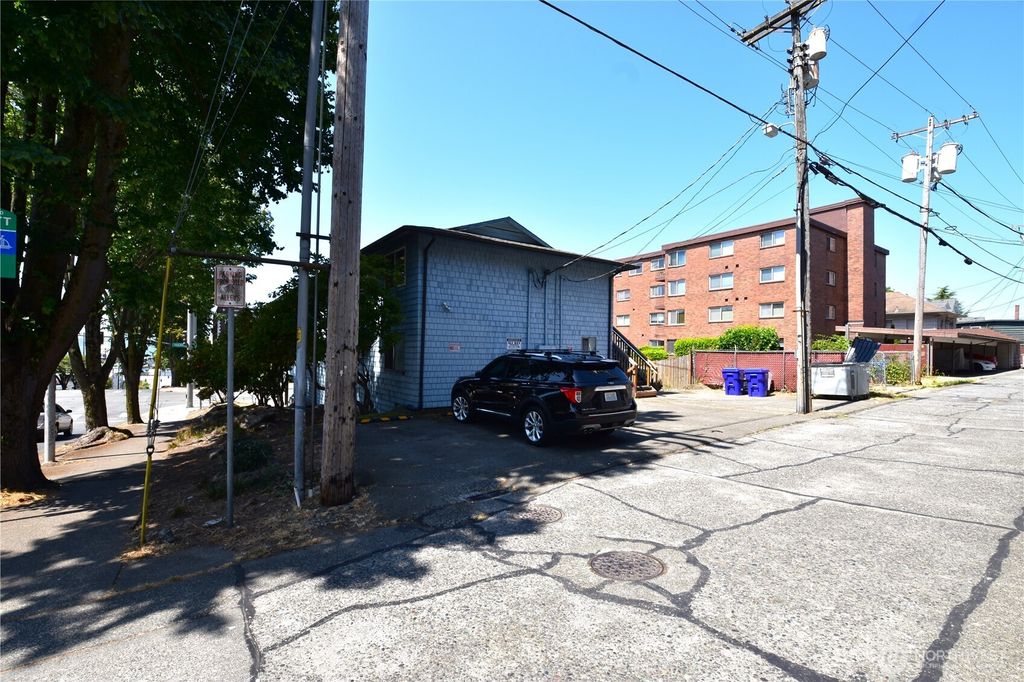Photo of 2629 Rucker Ave. Ave #3, Everett, WA 98201 (MLS # 2411250)