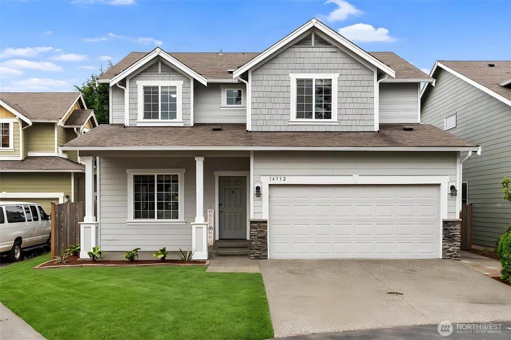 Photo of 14332 11th Place W #9, Lynnwood, WA 98087 (MLS # 2569936)