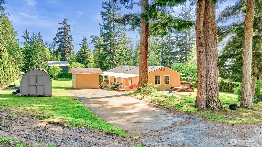 Photo of 560 N Sunset Drive, Camano Island, WA 98282 (MLS # 2511861)
