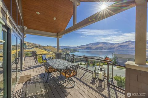 Photo of 232 Crystal Drive, Chelan, WA 98816 (MLS # 2397870)