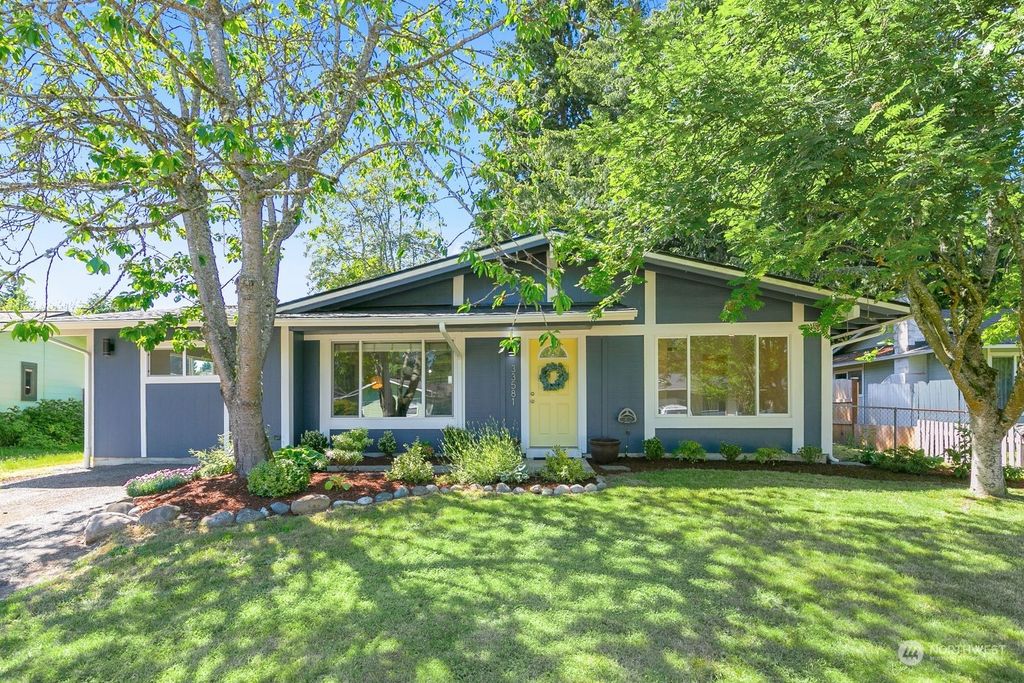 Photo of 33581 36th Avenue SW, Federal Way, WA 98023 (MLS # 2251257)