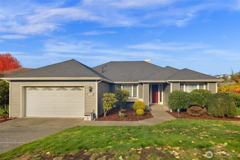 Photo of 7703 77th Place NE, Marysville, WA 98270 (MLS # 2452984)