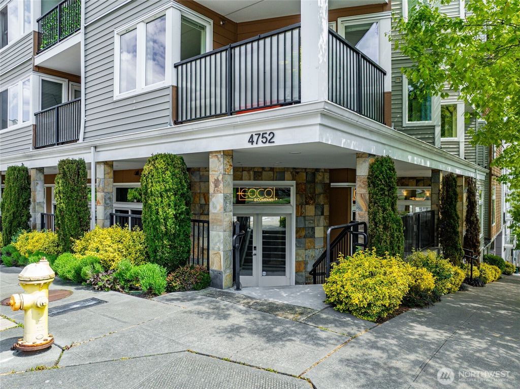Photo of 4752 41st Avenue SW #403, Seattle, WA 98116 (MLS # 2374139)