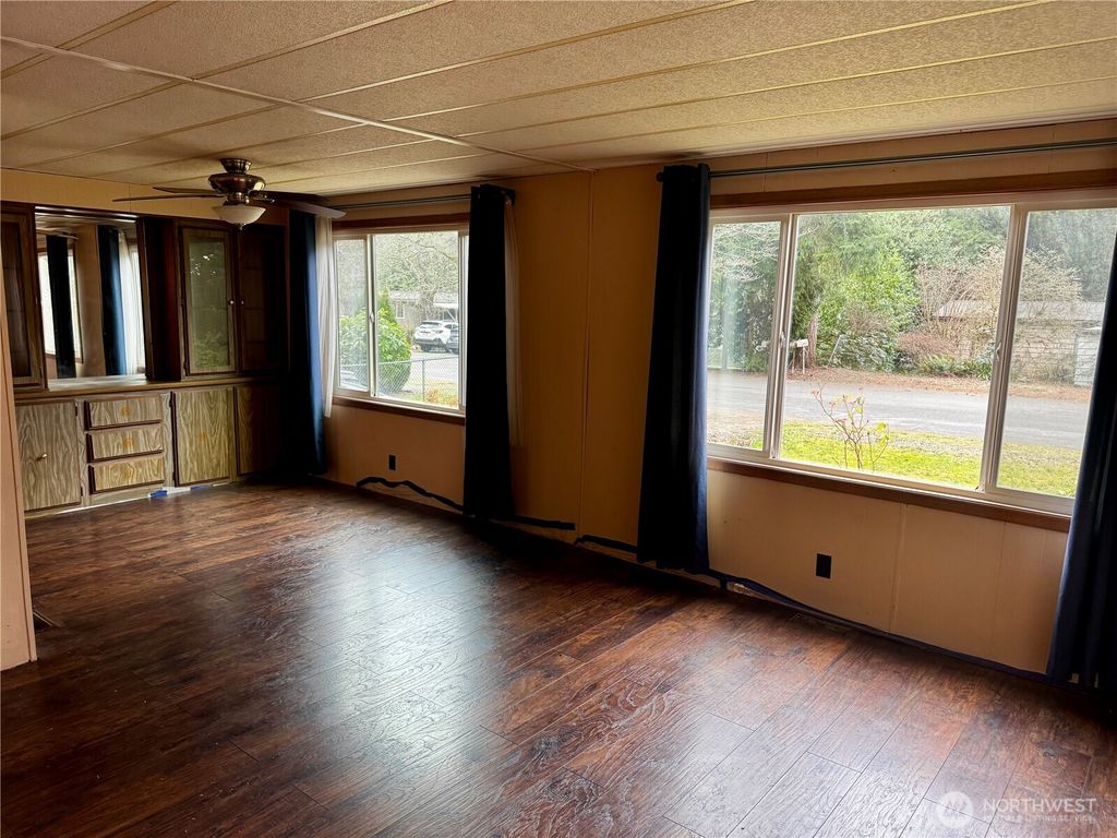 Photo of 20501 31st Drive SE, Bothell, WA 98012 (MLS # 2485682)