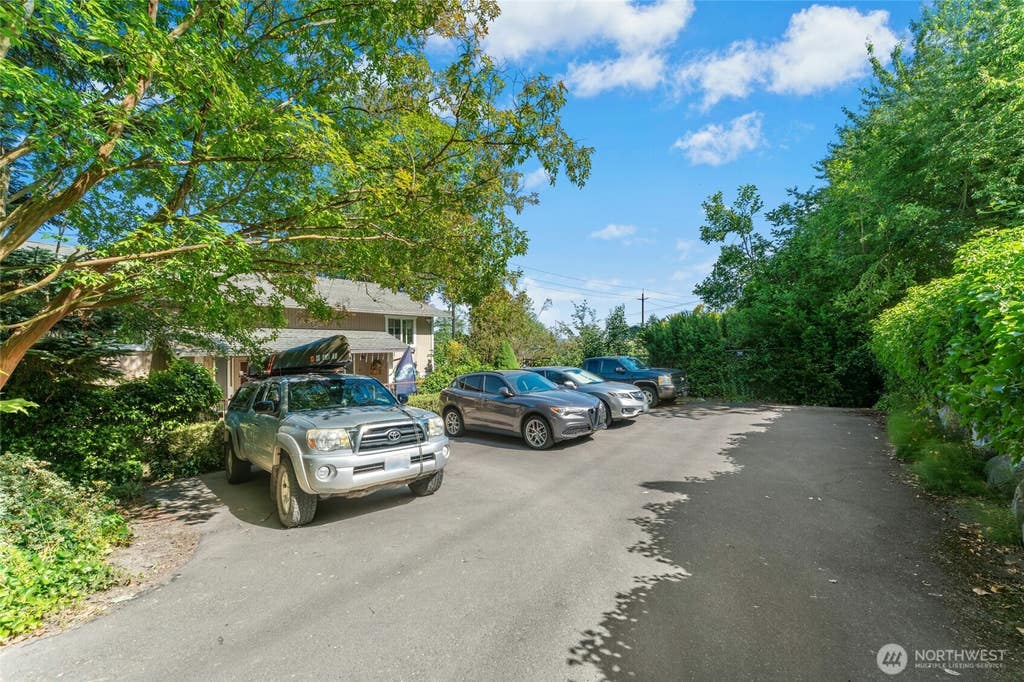 Photo of 5113 S 4th Avenue, Everett, WA 98203 (MLS # 2544459)