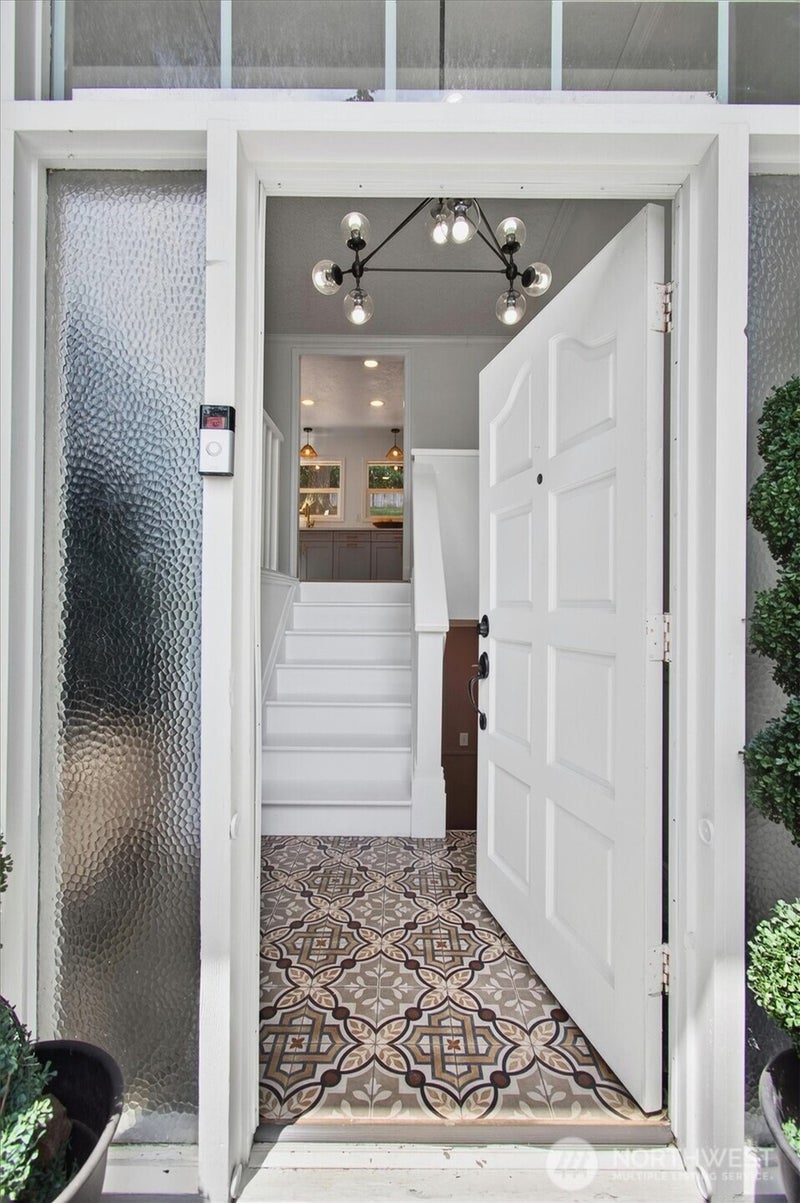 2678 Maplewood Drive
