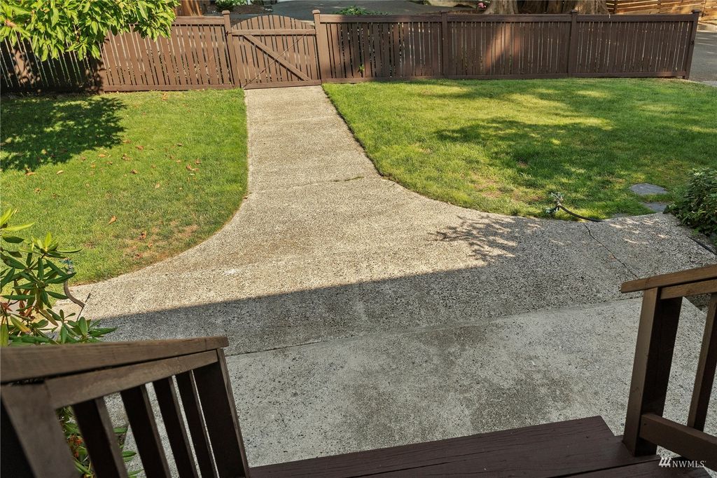 Photo of 103 NW 175th Street, Shoreline, WA 98177 (MLS # 1990491)
