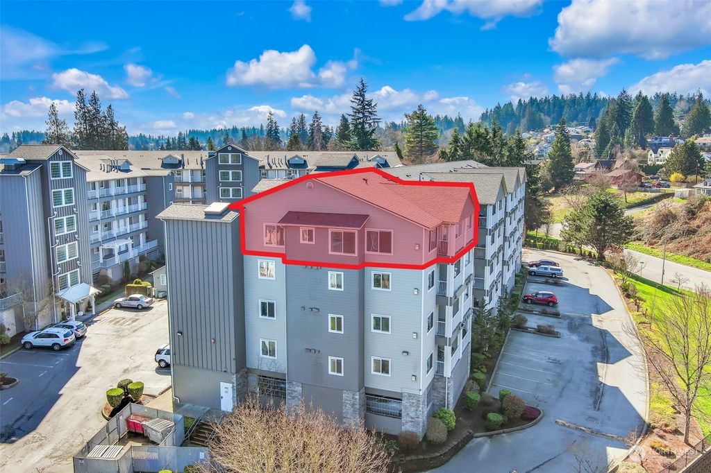 Photo of 1318 37th Street #2526, Everett, WA 98201 (MLS # 2049924)