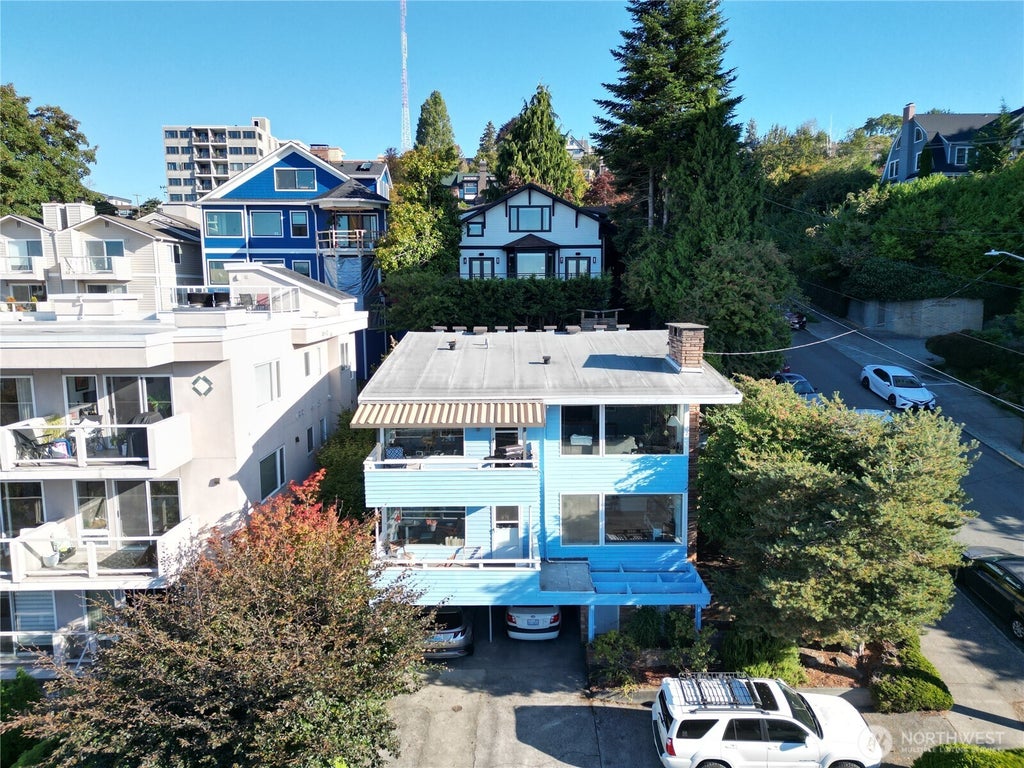 Photo of 1001 1st Avenue N, Seattle, WA 98109 (MLS # 2584143)
