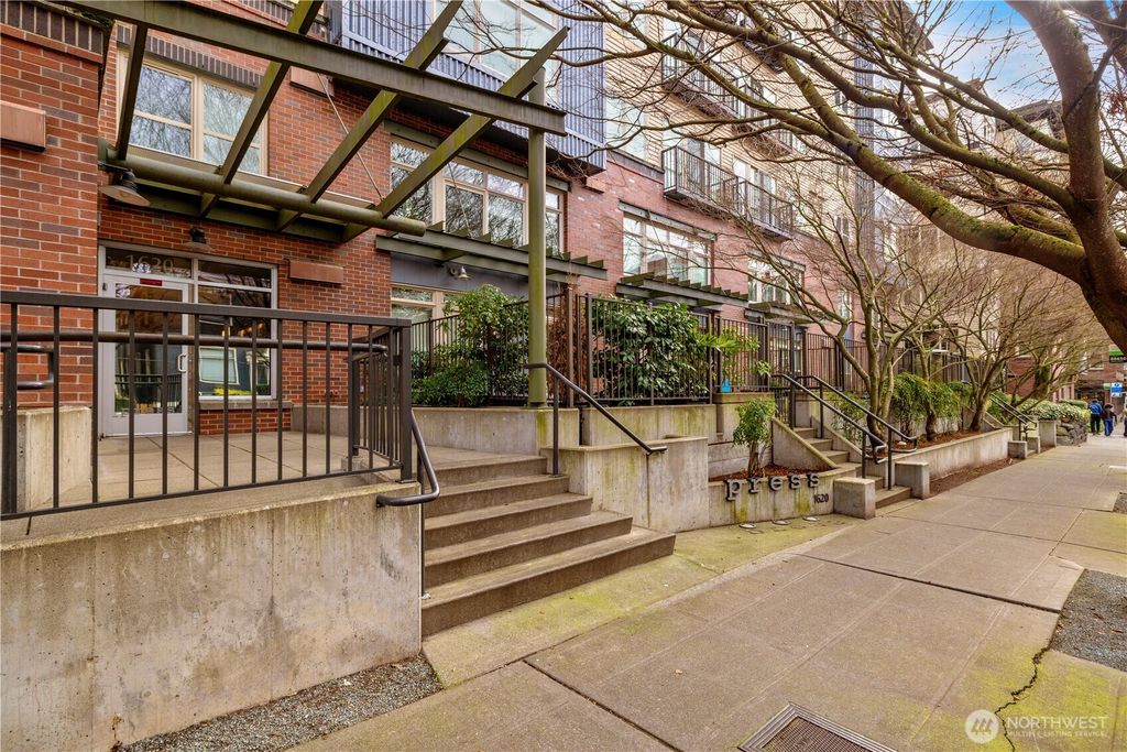 Photo of 1620 Belmont Avenue #623, Seattle, WA 98122 (MLS # 2481706)