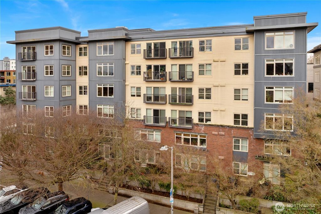 Photo of 1620 Belmont Avenue #623, Seattle, WA 98122 (MLS # 2481706)