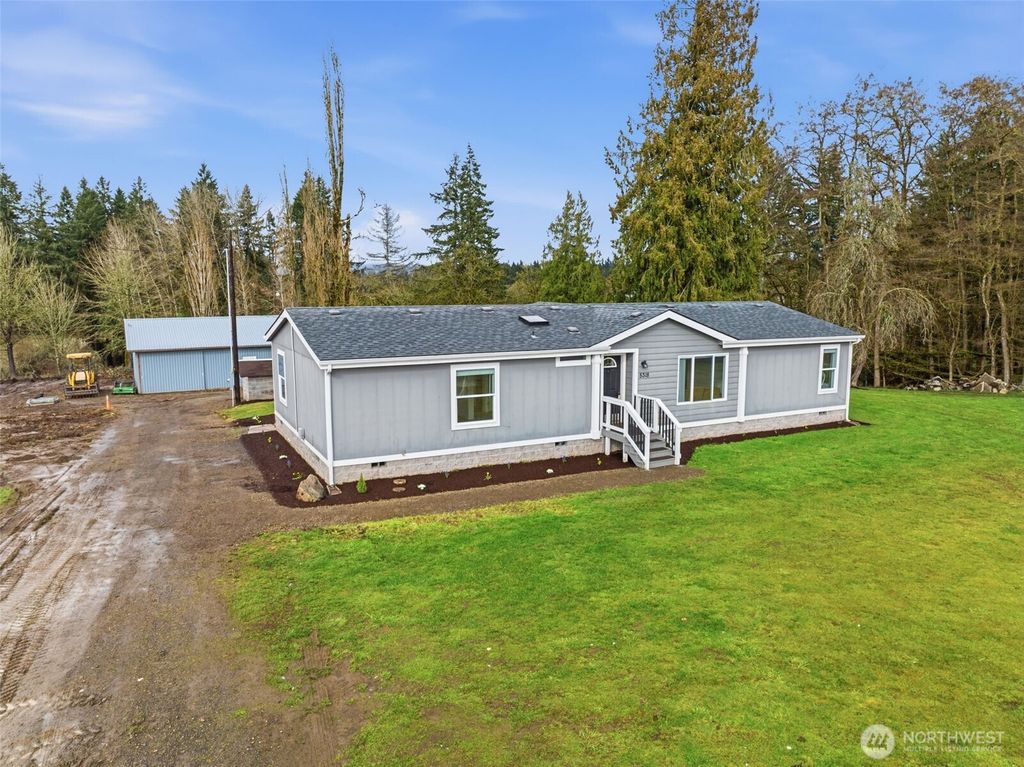 Photo of 5318 NW 304th Street, Ridgefield, WA 98642 (MLS # 2489195)