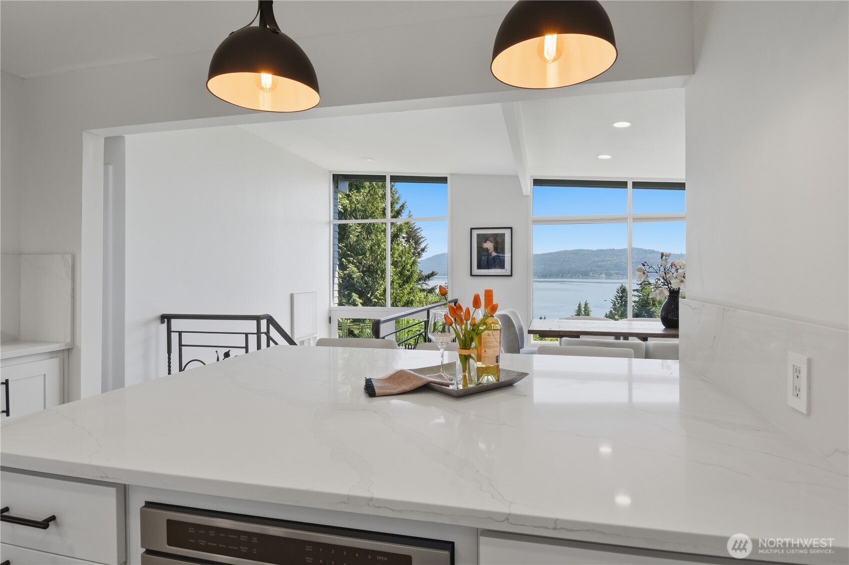 639 W Lake Sammamish Parkway NE