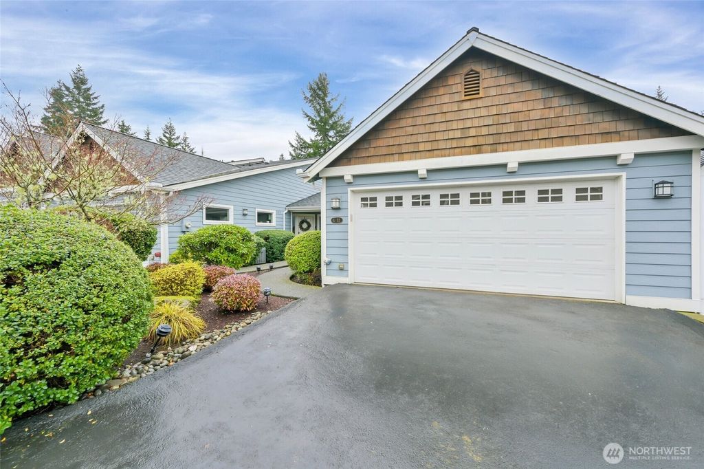 Photo of 160 E Soderberg Road #L32, Allyn, WA 98524 (MLS # 2474909)