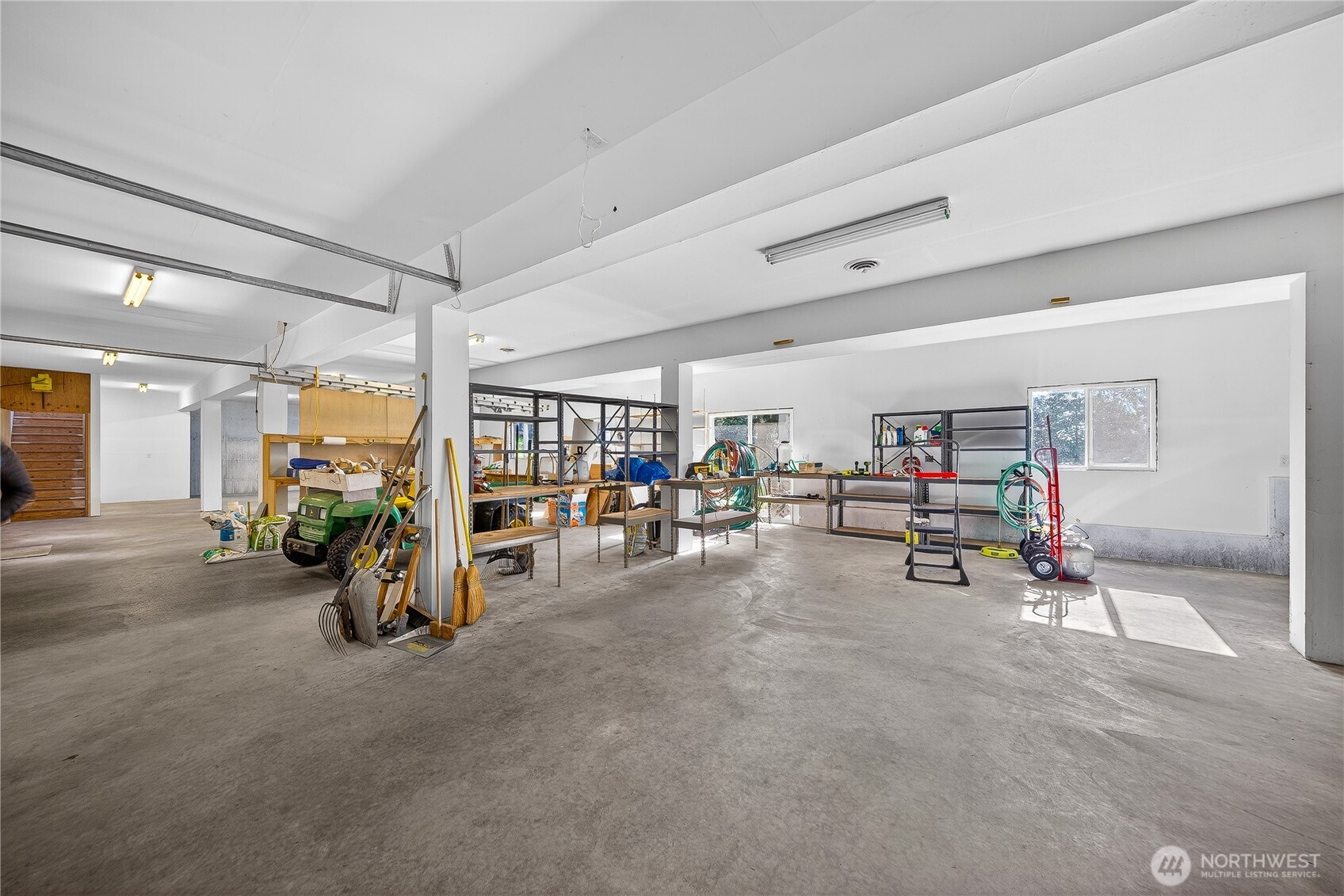 Anacortes, Washington, 98221, United States, 4 Bedrooms Bedrooms, ,4 BathroomsBathrooms,Residential,Active,2027320