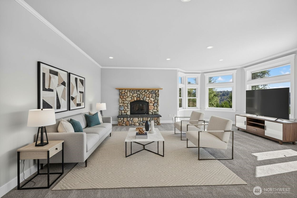 Anacortes, Washington, 98221, United States, 4 Bedrooms Bedrooms, ,4 BathroomsBathrooms,Residential,Active,2027320