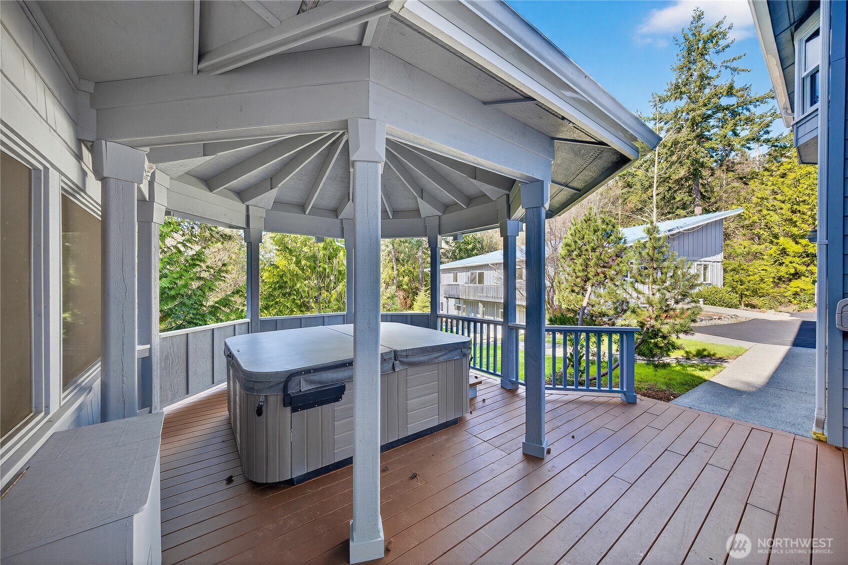 Anacortes, Washington, 98221, United States, 4 Bedrooms Bedrooms, ,4 BathroomsBathrooms,Residential,Active,2027320