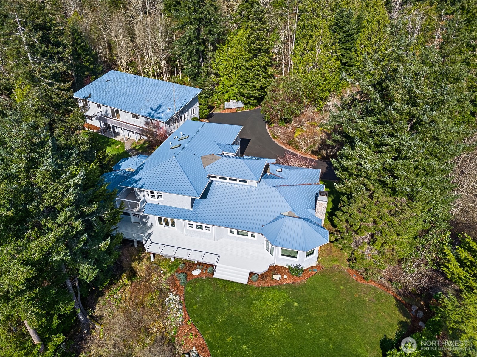 Anacortes, Washington, 98221, United States, 4 Bedrooms Bedrooms, ,4 BathroomsBathrooms,Residential,Active,2027320
