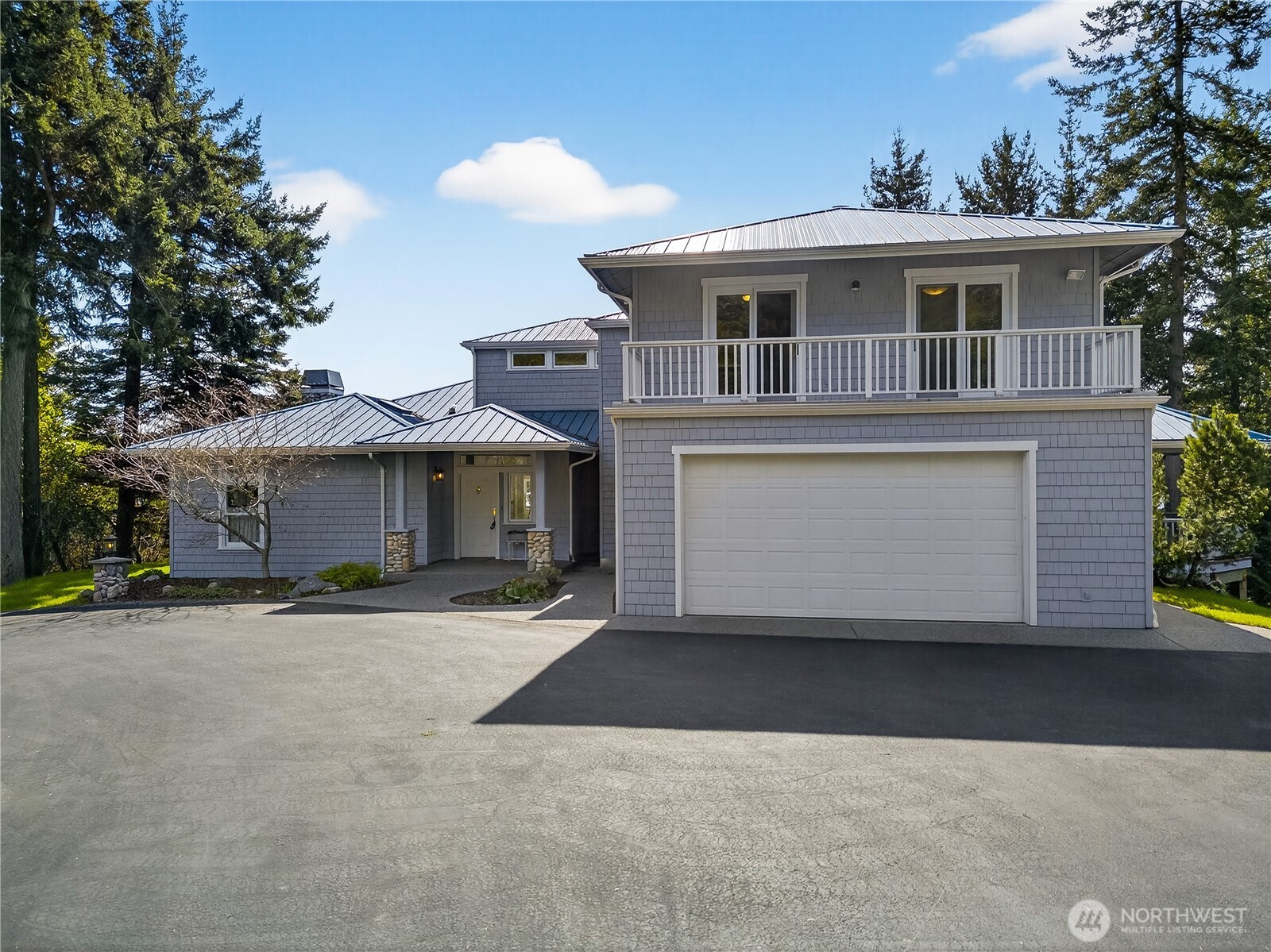 Anacortes, Washington, 98221, United States, 4 Bedrooms Bedrooms, ,4 BathroomsBathrooms,Residential,Active,2027320
